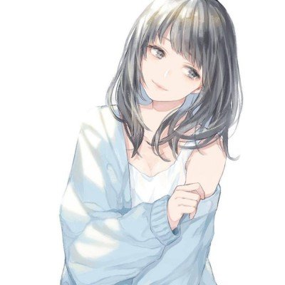女子向回收箱投近40斤旧衣提现被拒